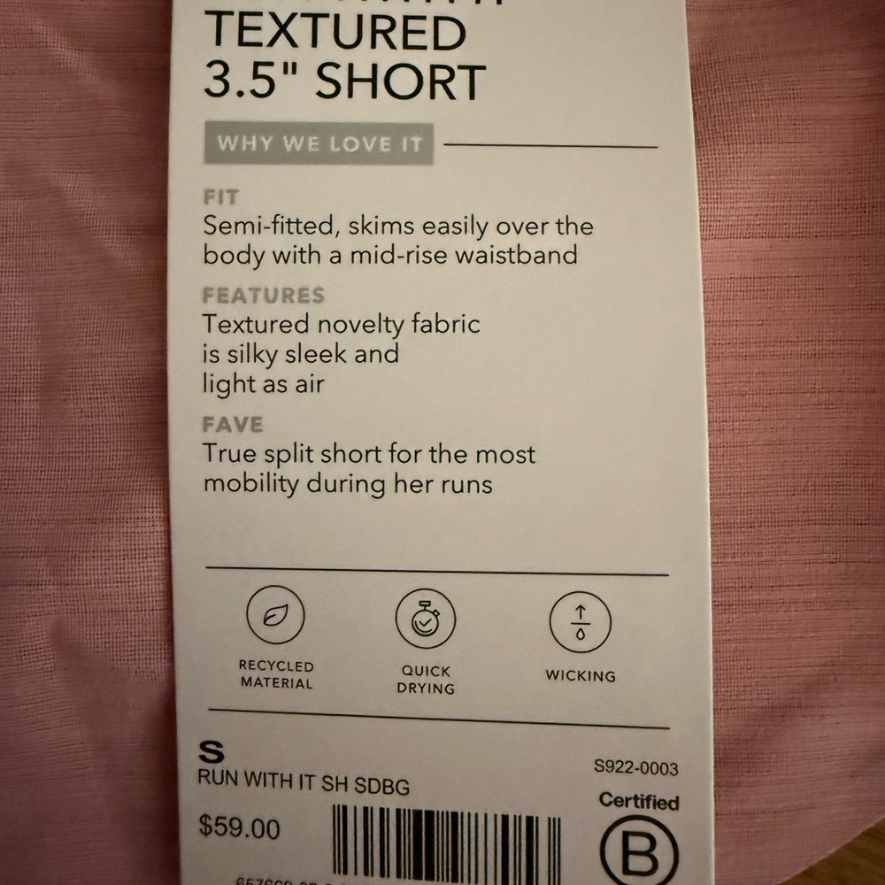 NWT Athleta Run With It shorts - Picture 3 of 3